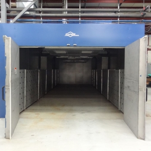 Custom batch ovens from Eastman Manufacturing Inc. in Mississauga, Ontario
